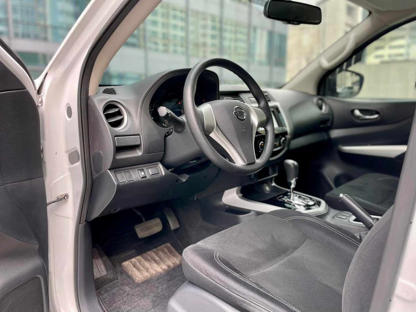 2019 Nissan Navara EL 2.5 Turbo, Automatic, Diesel
