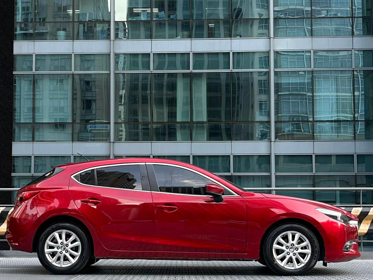 2019 Mazda 3 HB 1.5  Automatic, Gas
