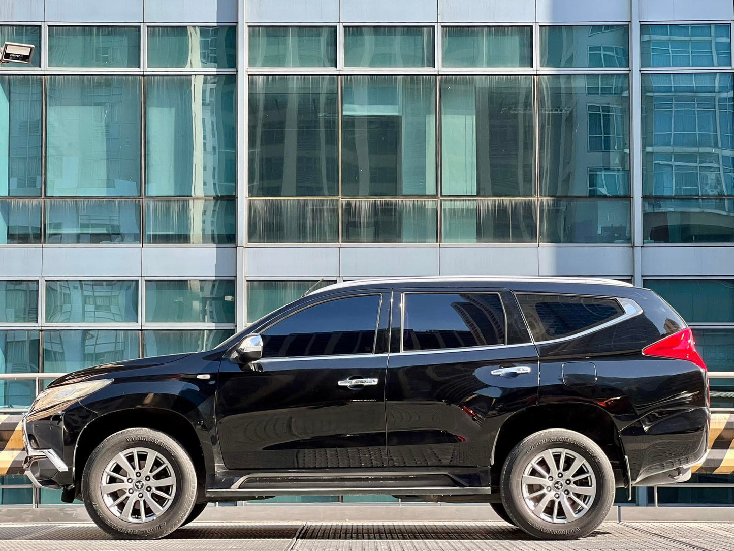 2017 Mitsubishi Montero GLS Sport 2.5, Automatic, Gas