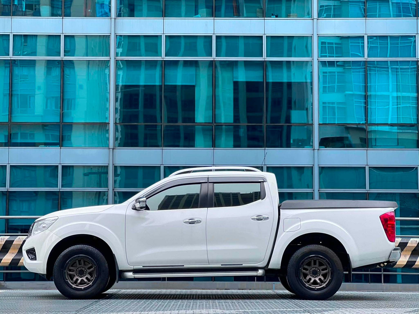2020 Nissan Navara 2.5 VL 4x4, Automatic, Diesel