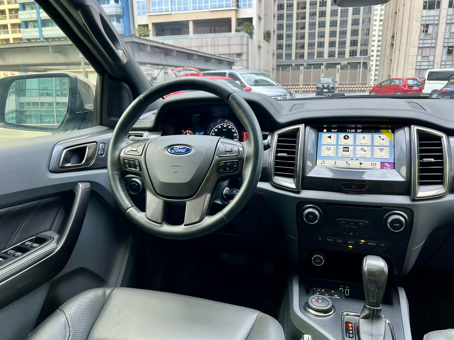 2017 Ford Everest 3.2 Titanium 4x4, 
Automatic, Diesel