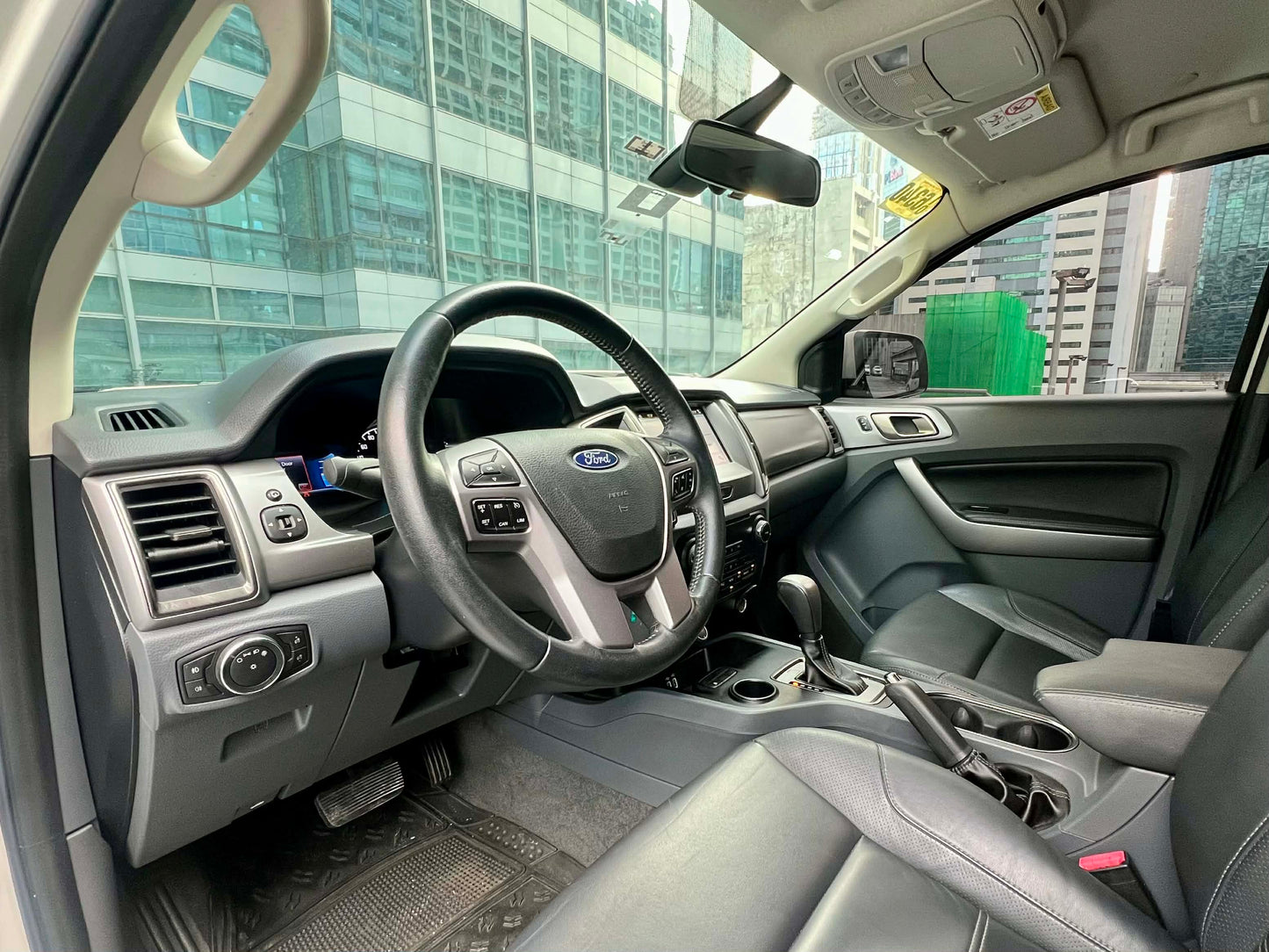 2017 Ford Everest Trend 4x2 2.2,  Automatic, Diesel