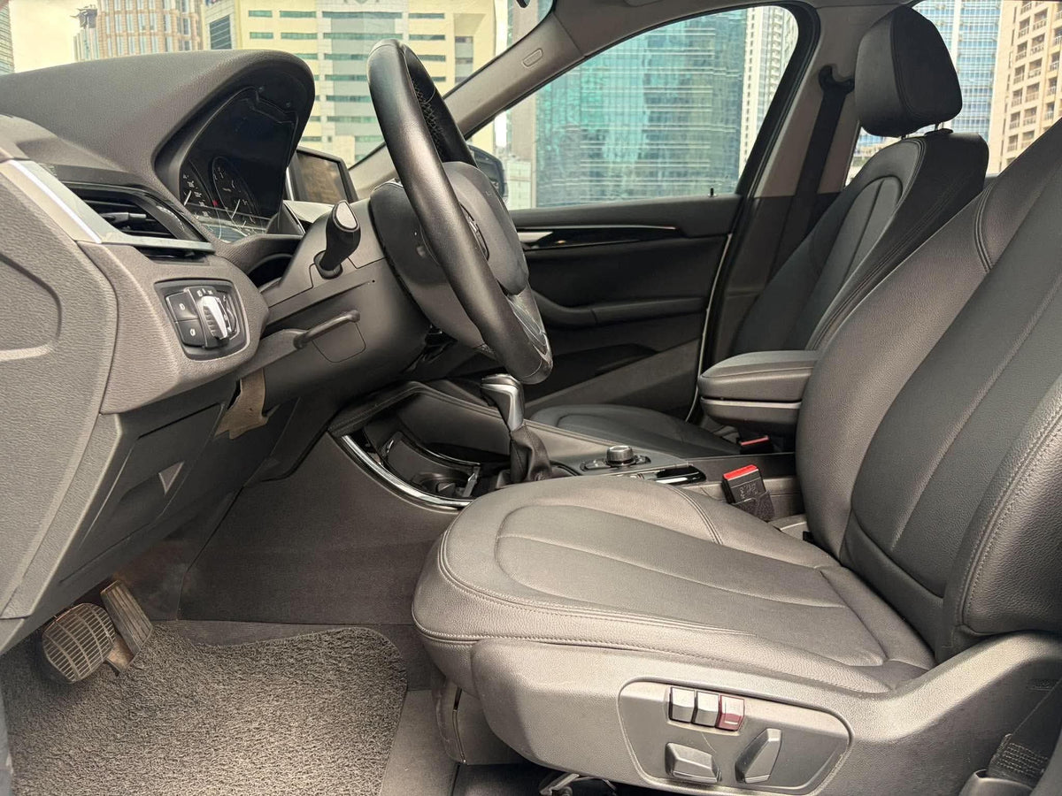 2017 BMW X1 xDrive AWD,
Automatic, Diesel