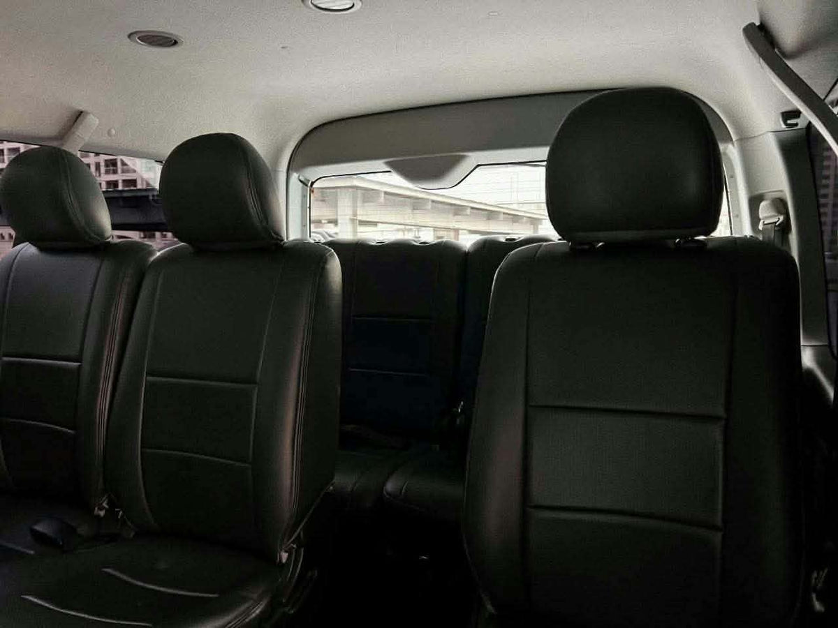 2018 Toyota Hiace Super Grandia 3.0, Automatic, Gas