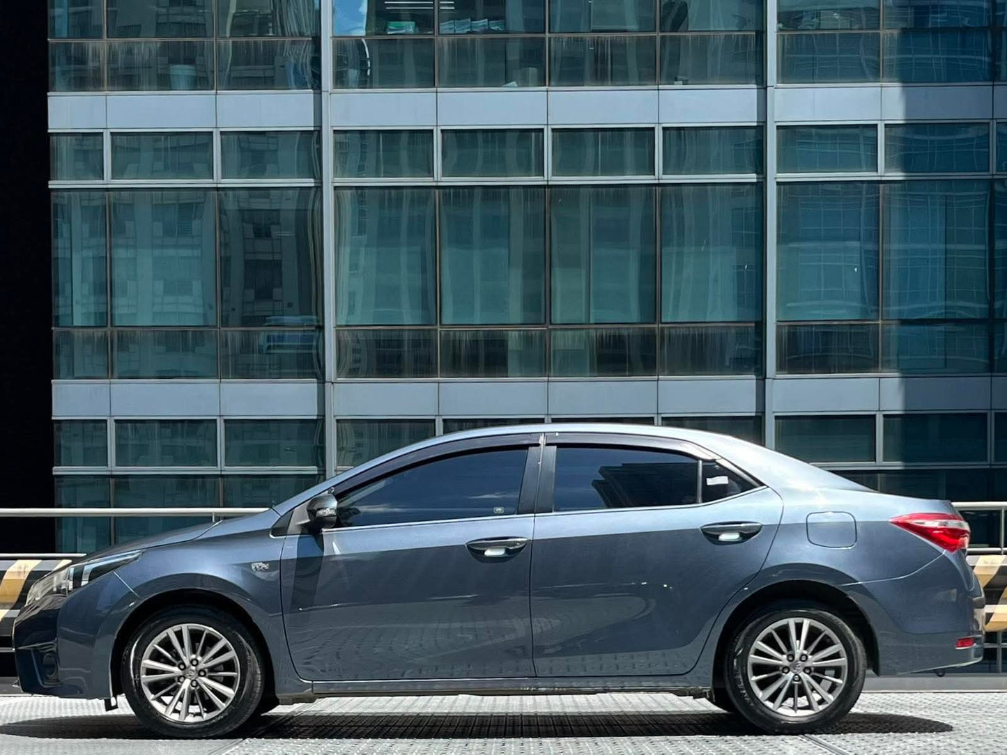 2016 Toyota Corolla Altis 1.6 G, Automatic, Gas