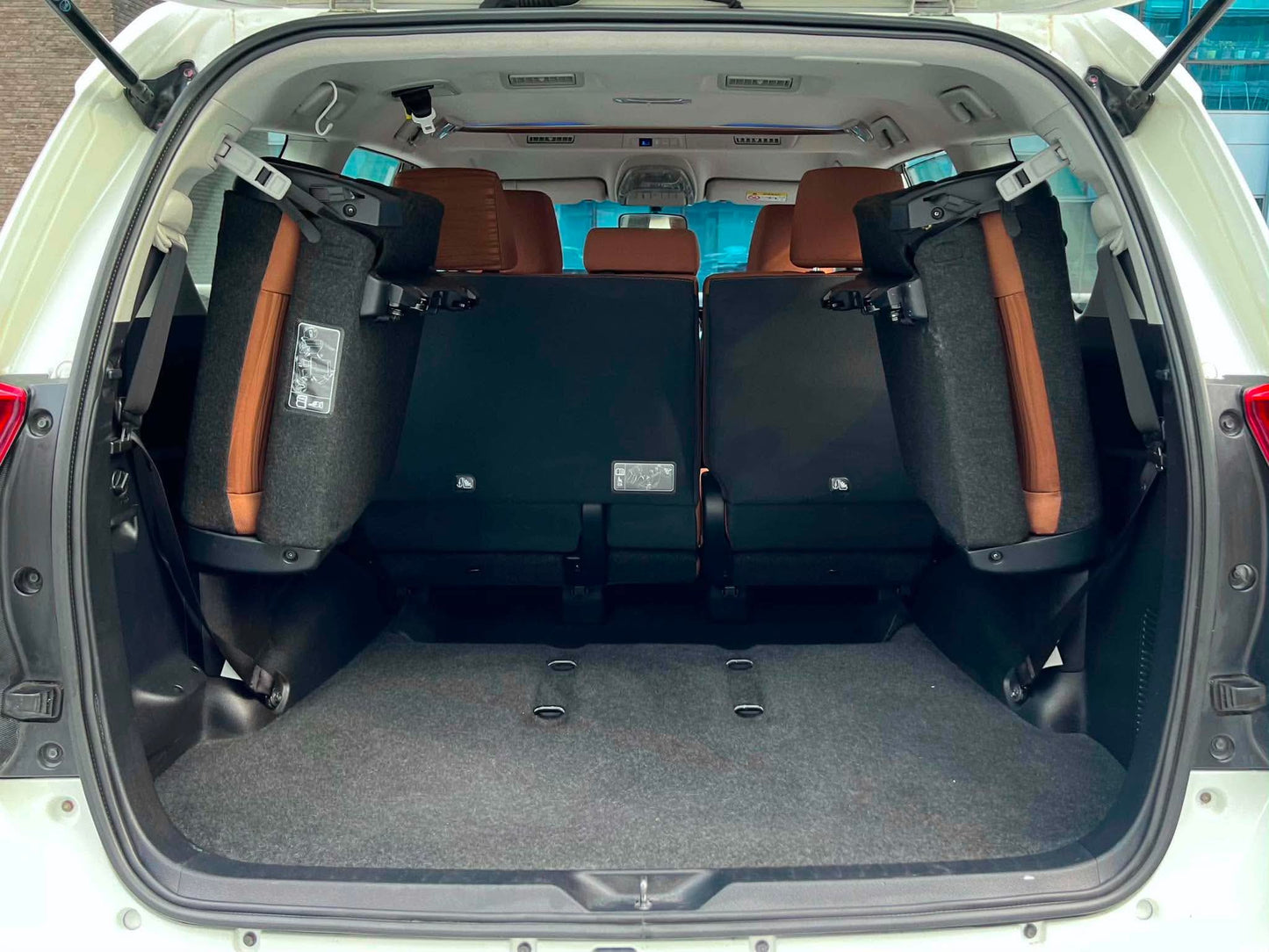 2016 Toyota Innova 2.0 G, Automatic, Gas