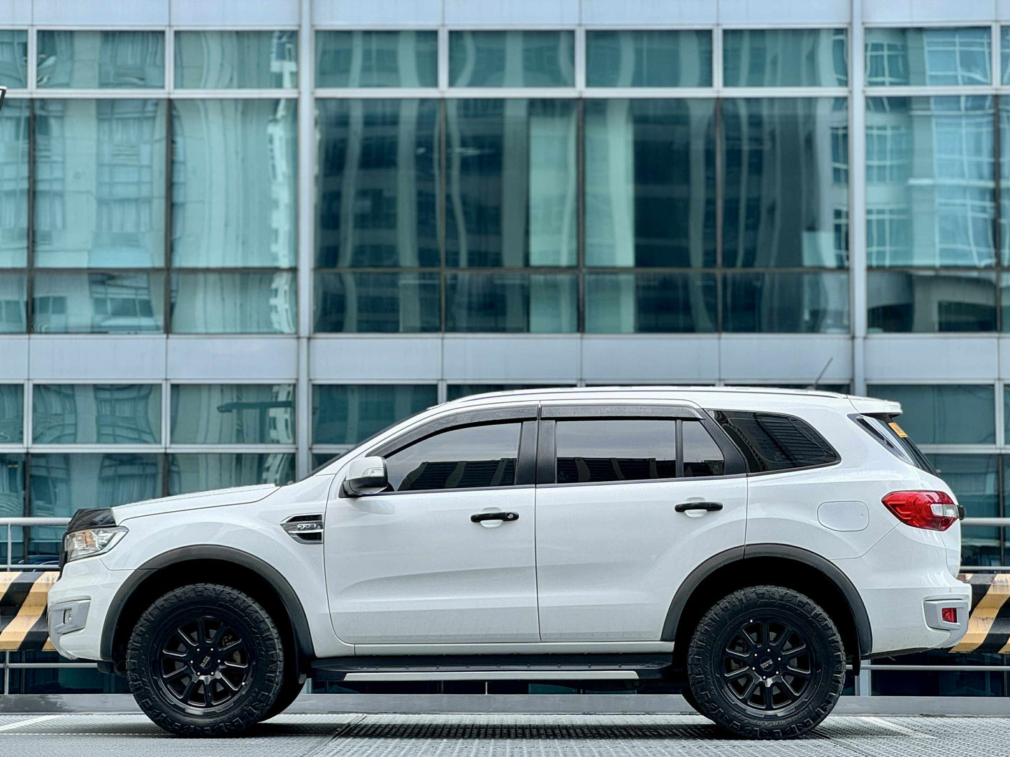 2018 Ford Everest Trend 4x2 2.2, Automatic, Diesel