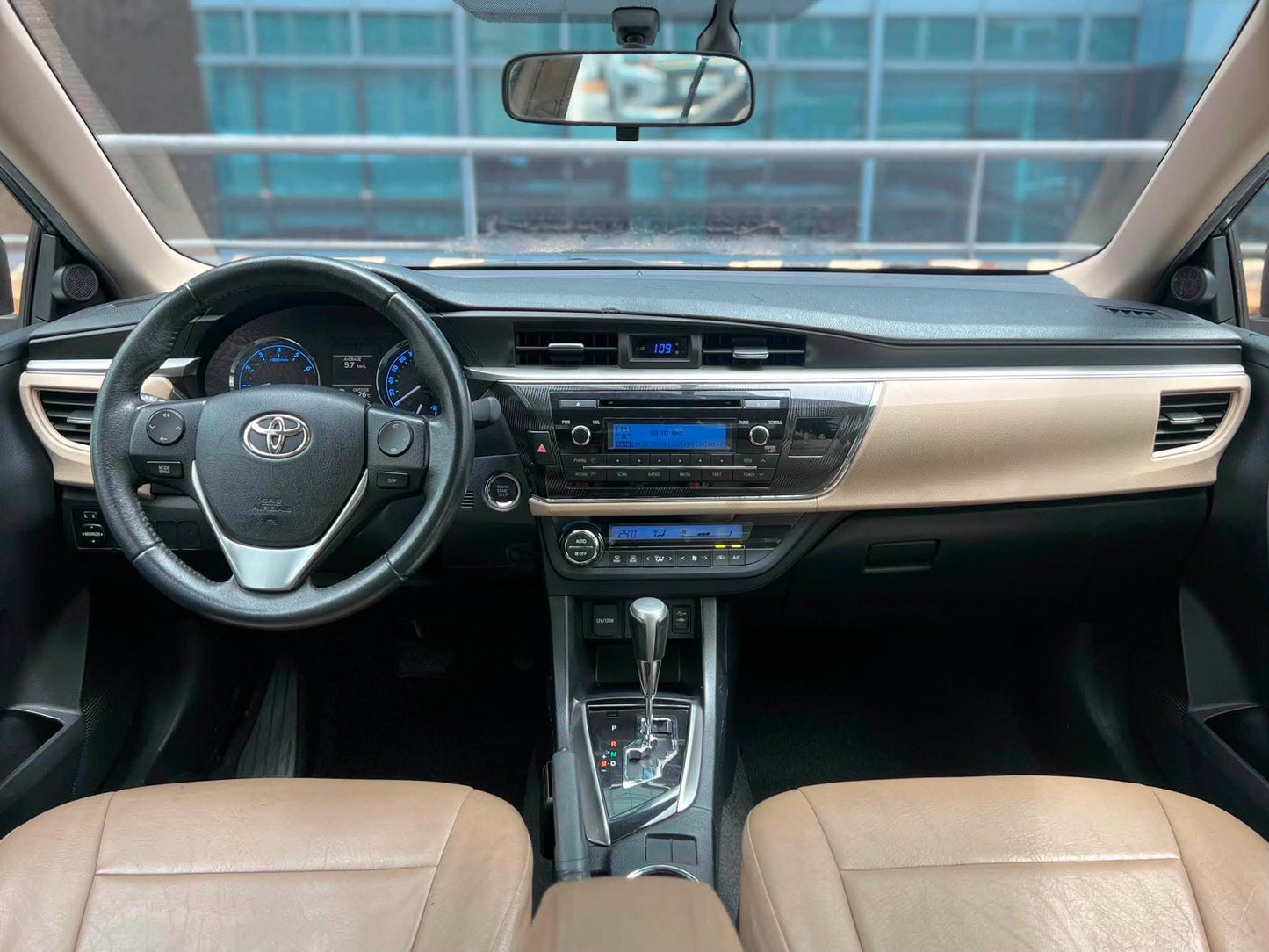 2014 Toyota Altis 1.6 V, Automatic, Gas