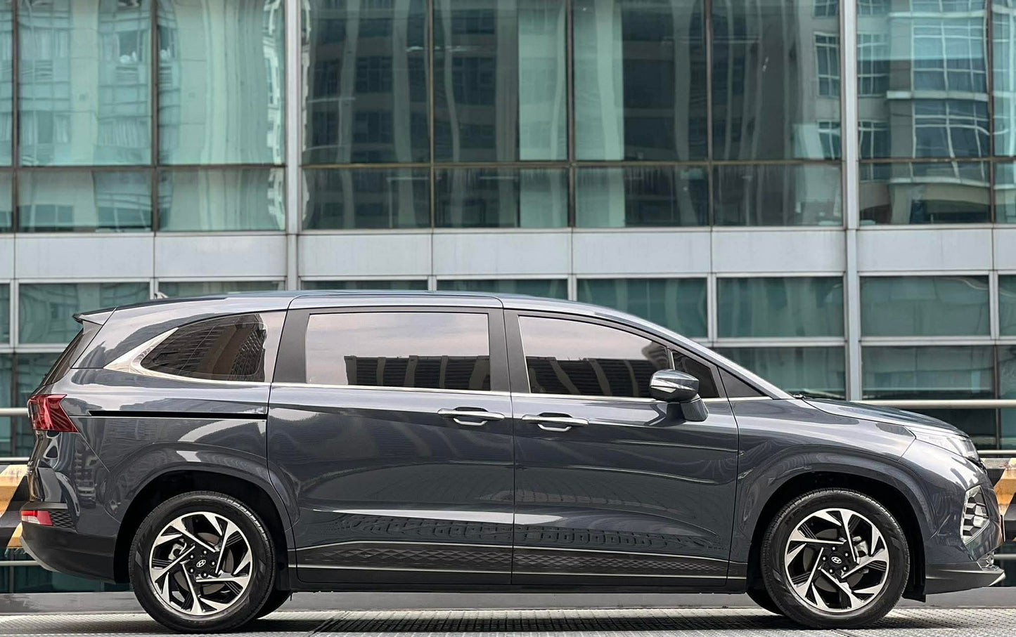 2024 Hyundai Custin 1.5T Premium, Automatic, Gas