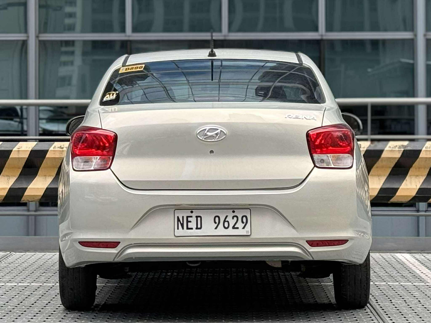 2019 Hyundai Reina GL 1.4, Manual, Gas