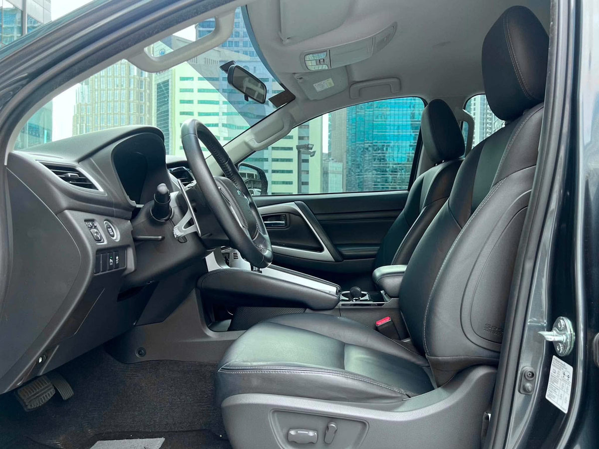 2021 Mitsubishi Montero 4x2 GT, Automatic, Diesel