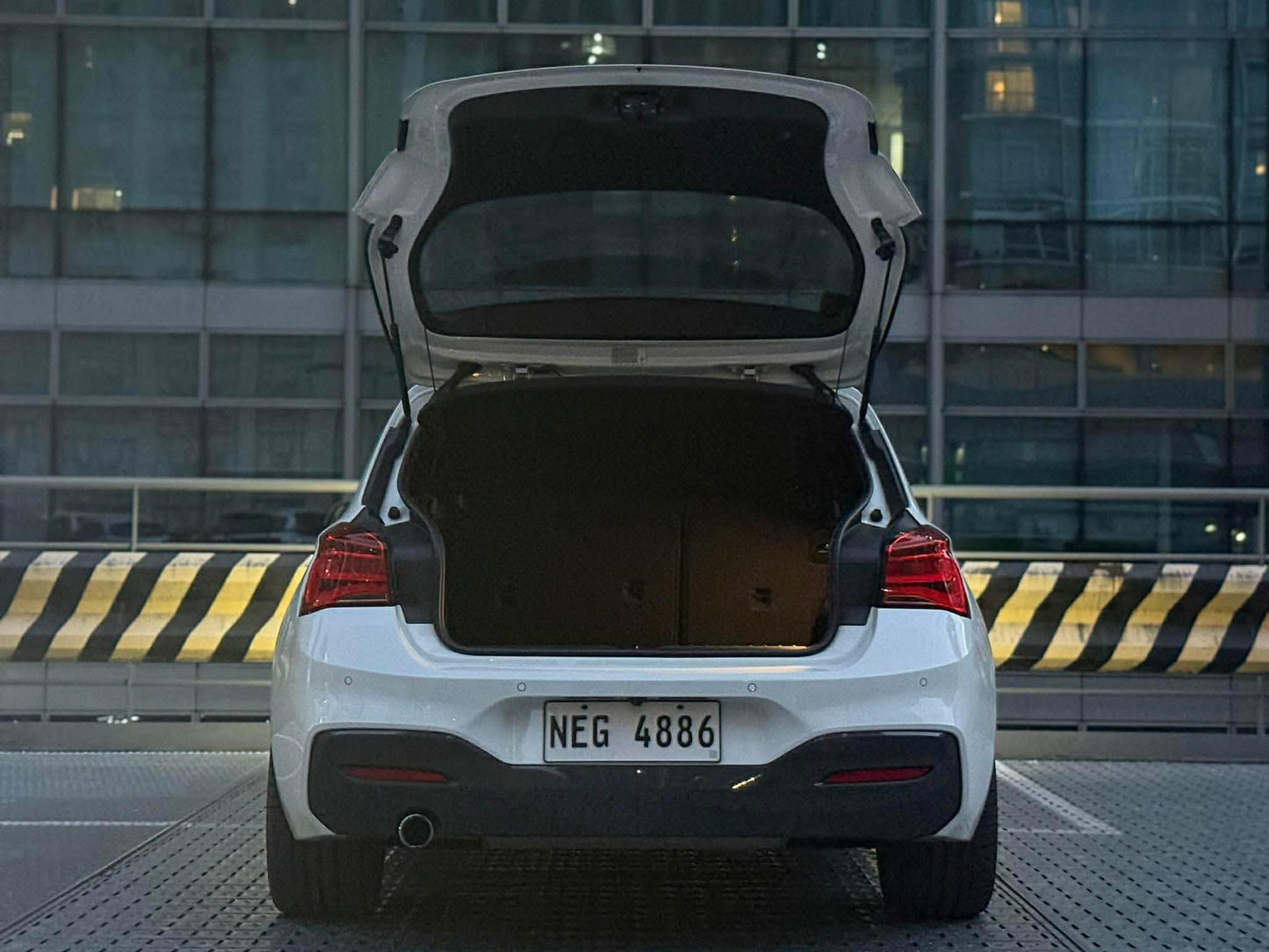 2018 BMW 118i M Sport 1.5 Twin Turbo, Automatic, Gas