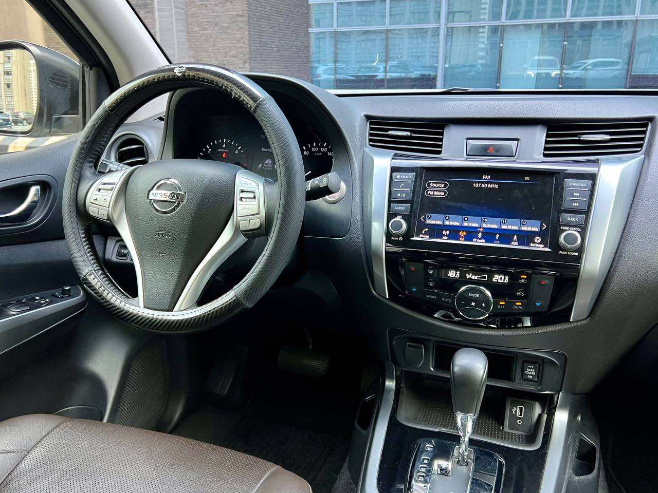 2020 Nissan Terra 4x2 VL, Automatic, Gas