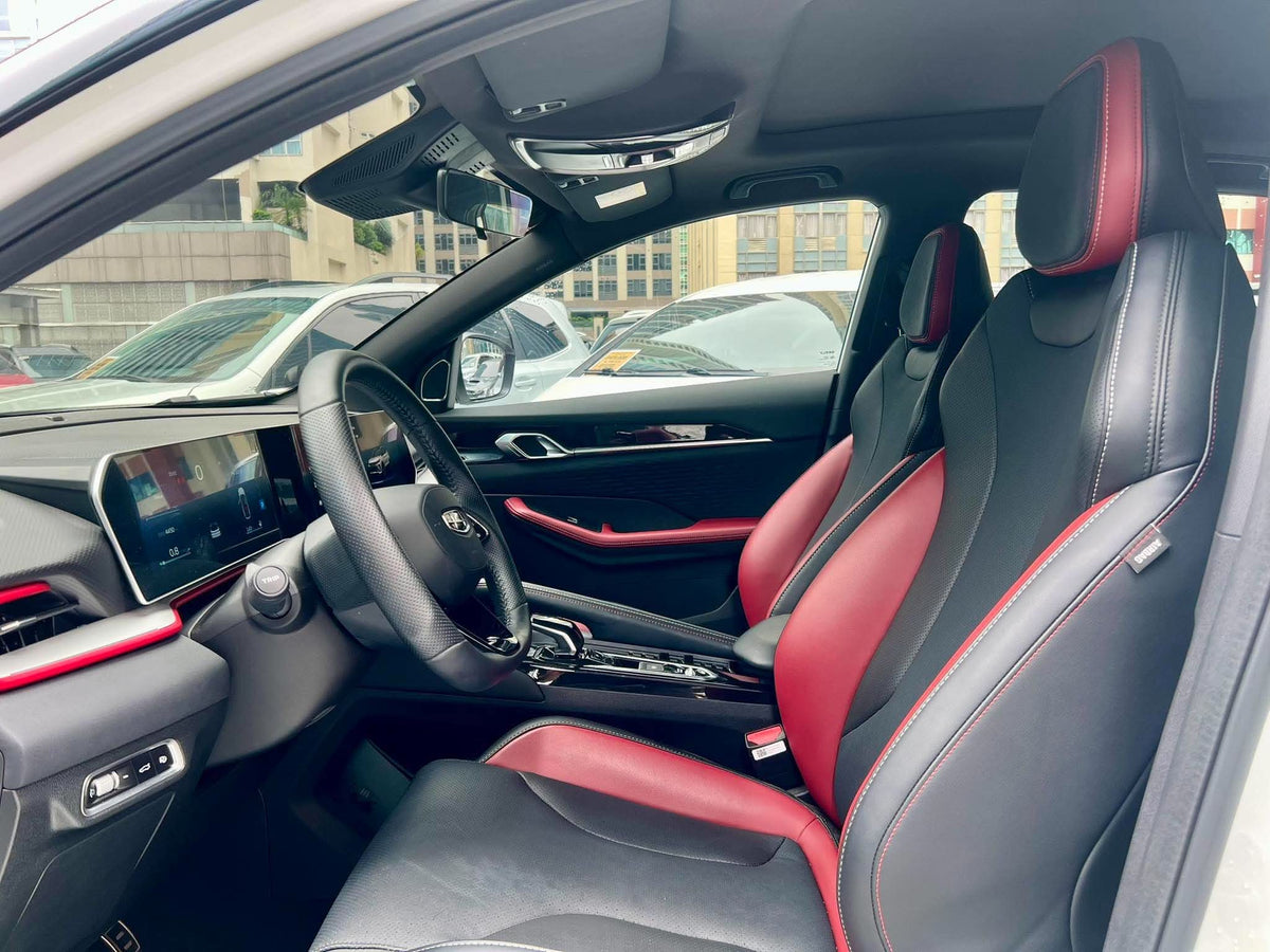 2025 Geely Coolray Sport 1.5SE, Automatic, Gas