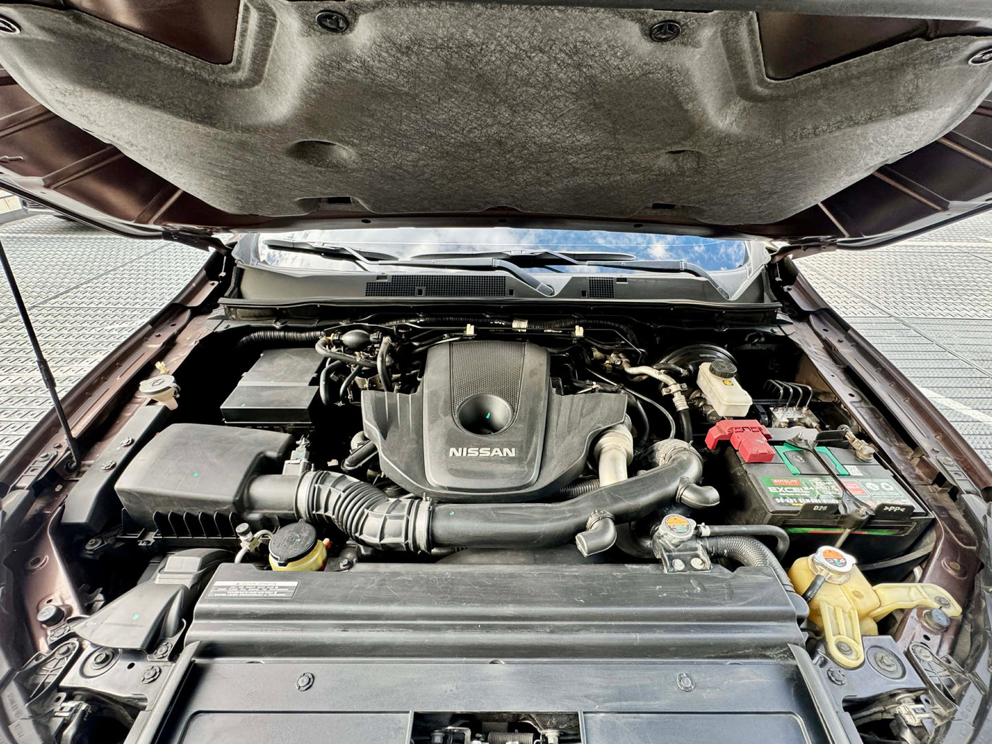 2020 Nissan Terra VL 4x2 2.5, Automatic, Diesel