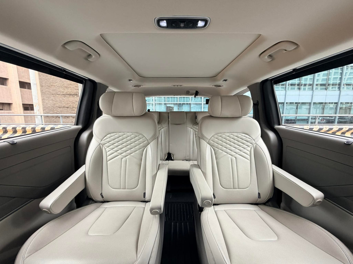 2024 Hyundai Custin 1.5T Premium, Automatic, Gas