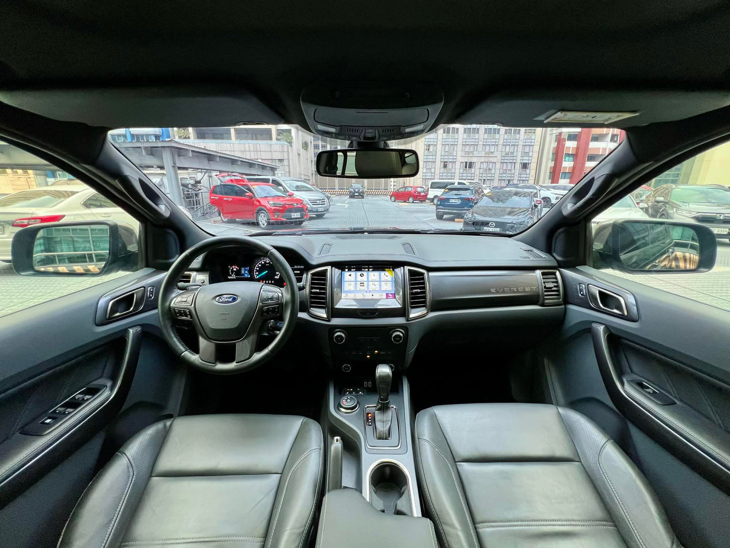 2017 Ford Everest 3.2 Titanium 4x4, 
Automatic, Diesel