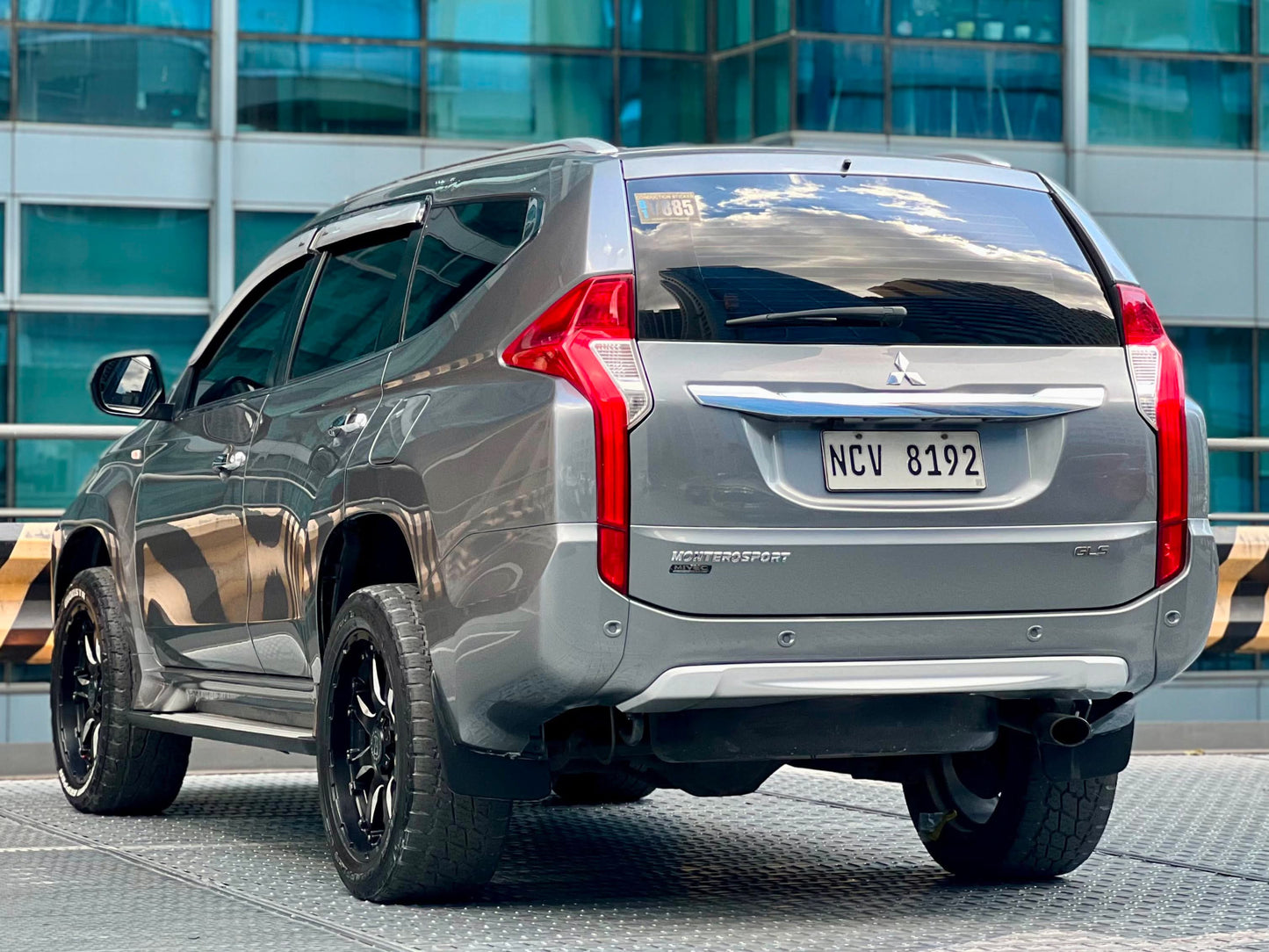 2017 Mitsubishi Montero GLS Sport 2.5, Automatic, Diesel