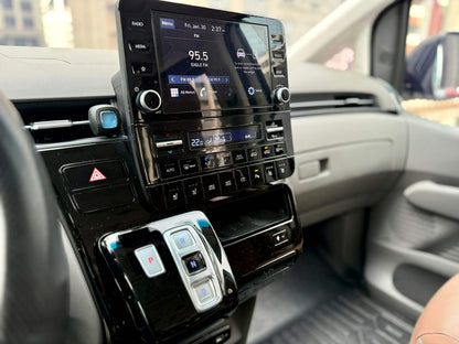 2024 Hyundai Staria Premium+ AWD 2.2, Automatic, Diesel