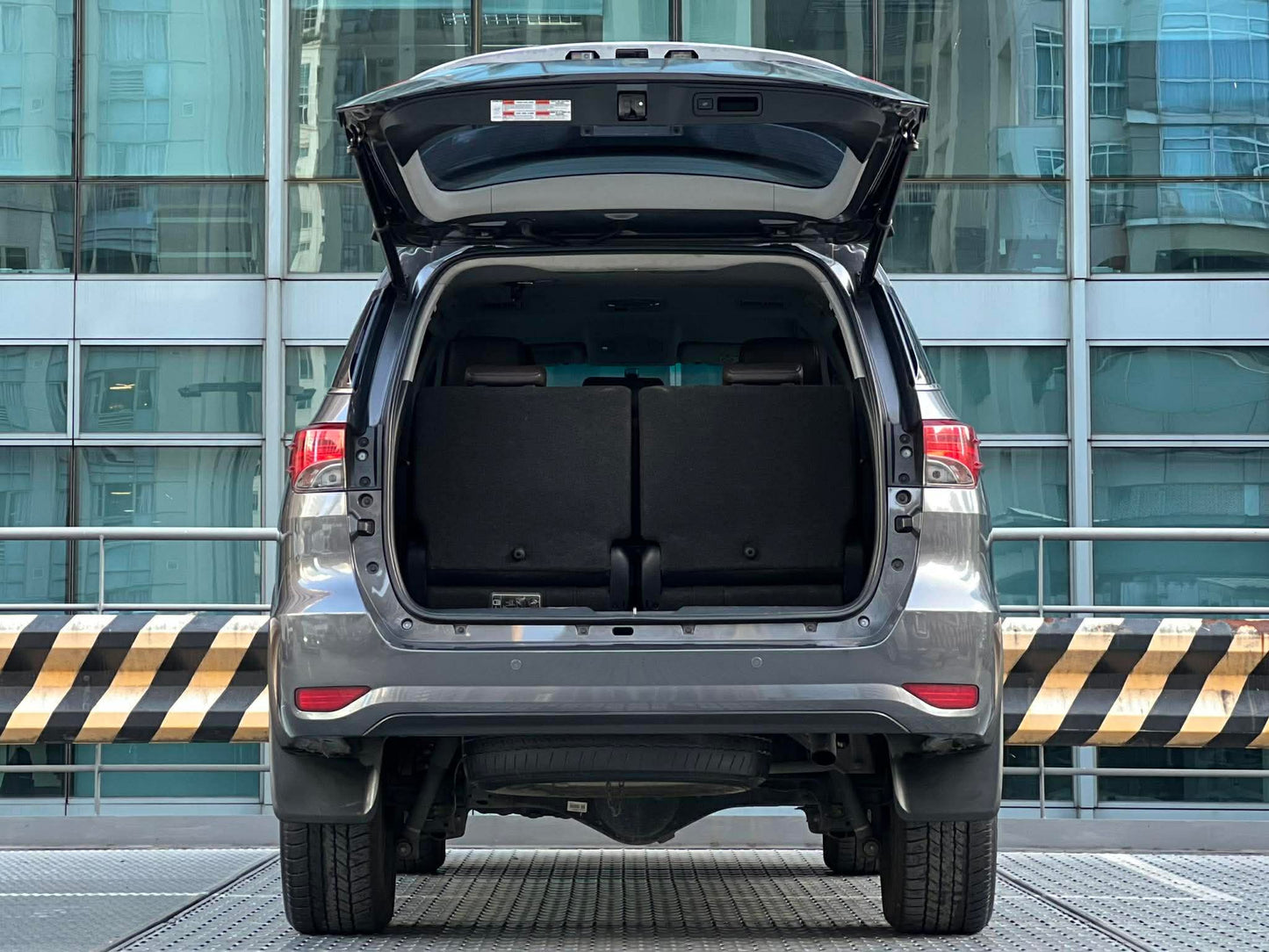 2017 Toyota Fortuner V 4x2, Automatic, Diesel