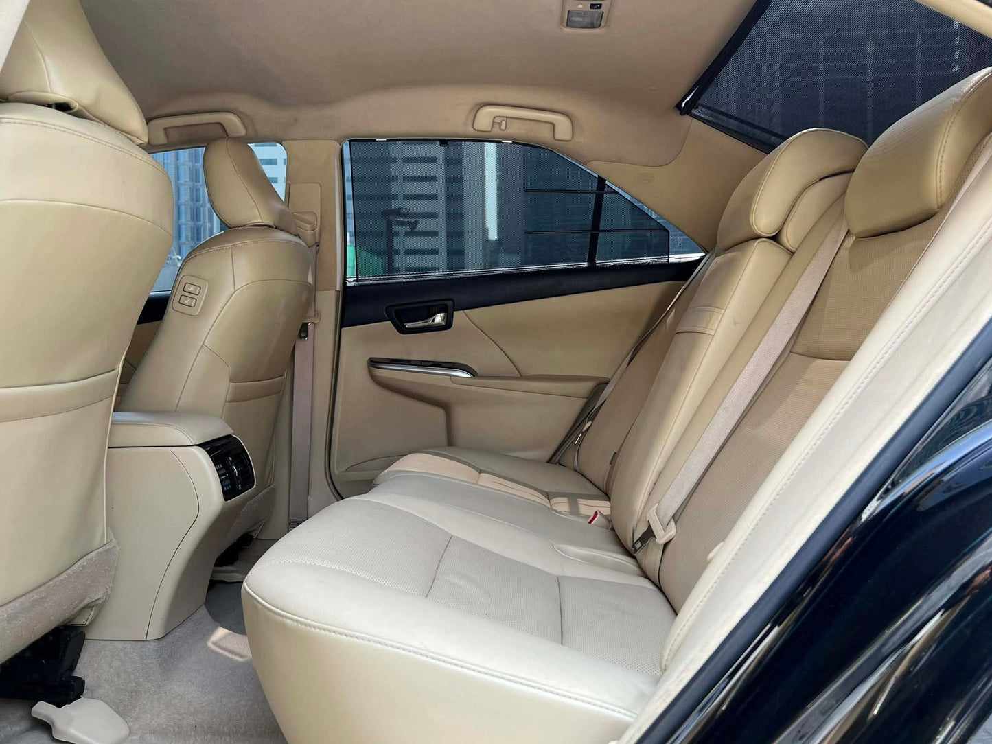 2018 Toyota Camry 2.5 V, Automatic, Gas