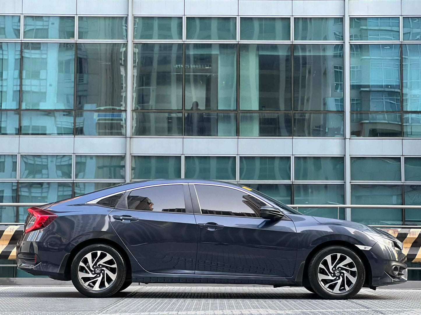 2016 Honda Civic 1.8 E, Automatic, Gas