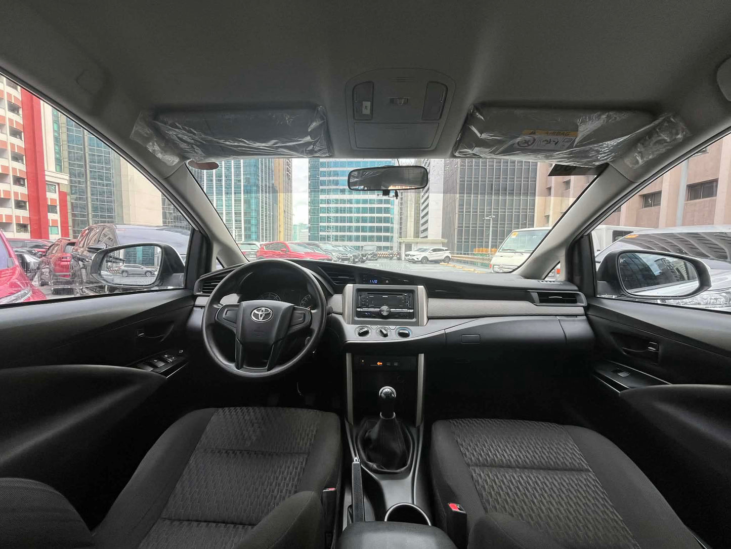 2020 Toyota Innova J 2.8, Manual, Diesel