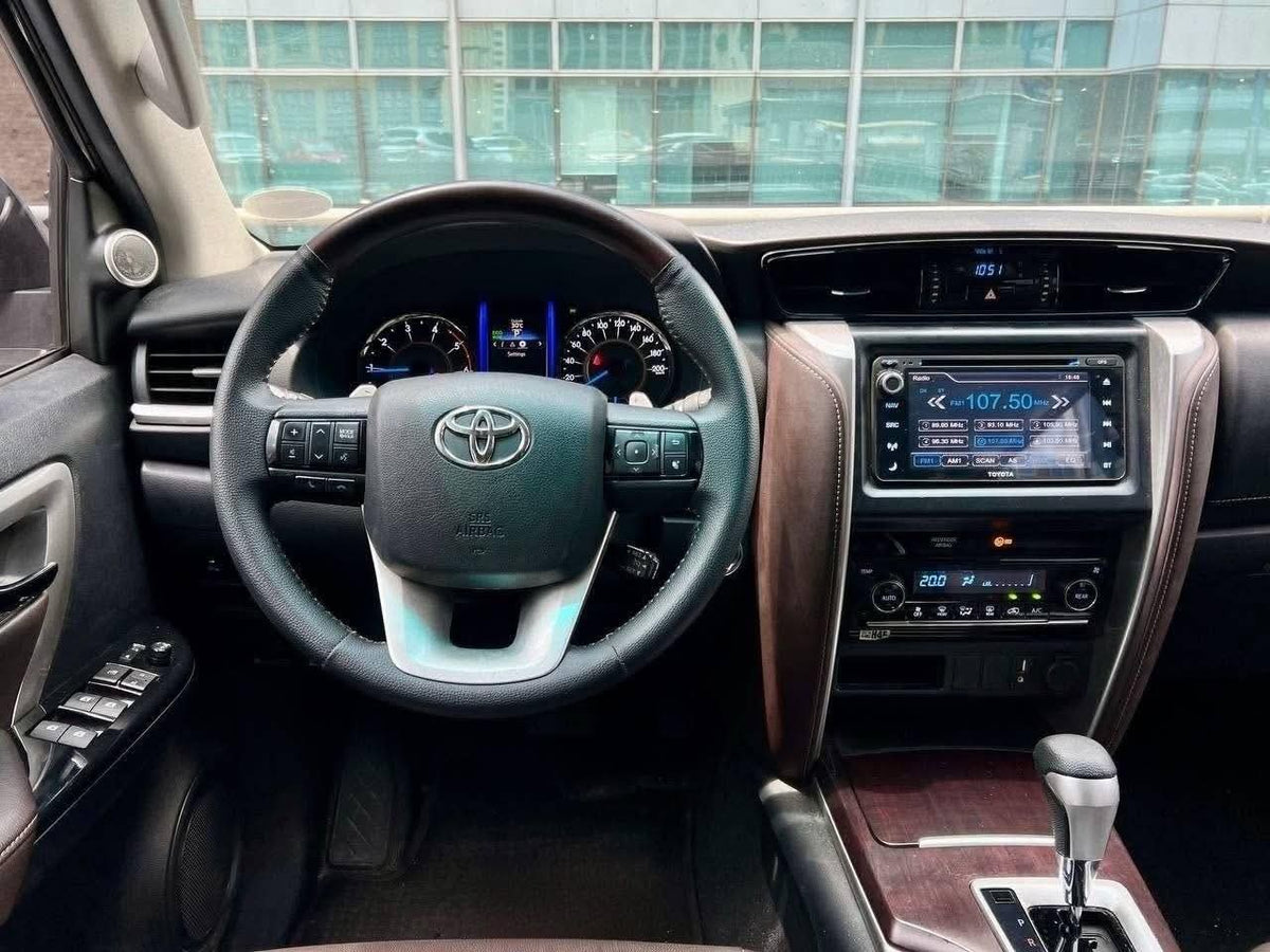 2017 Toyota Fortuner 2.4 4x2 V, Automatic, Diesel