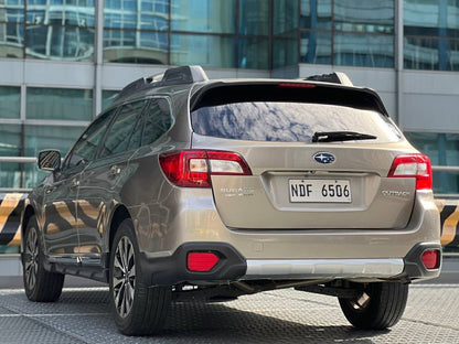 2015 Subaru Outback 3.6 RS, Automatic, Gas