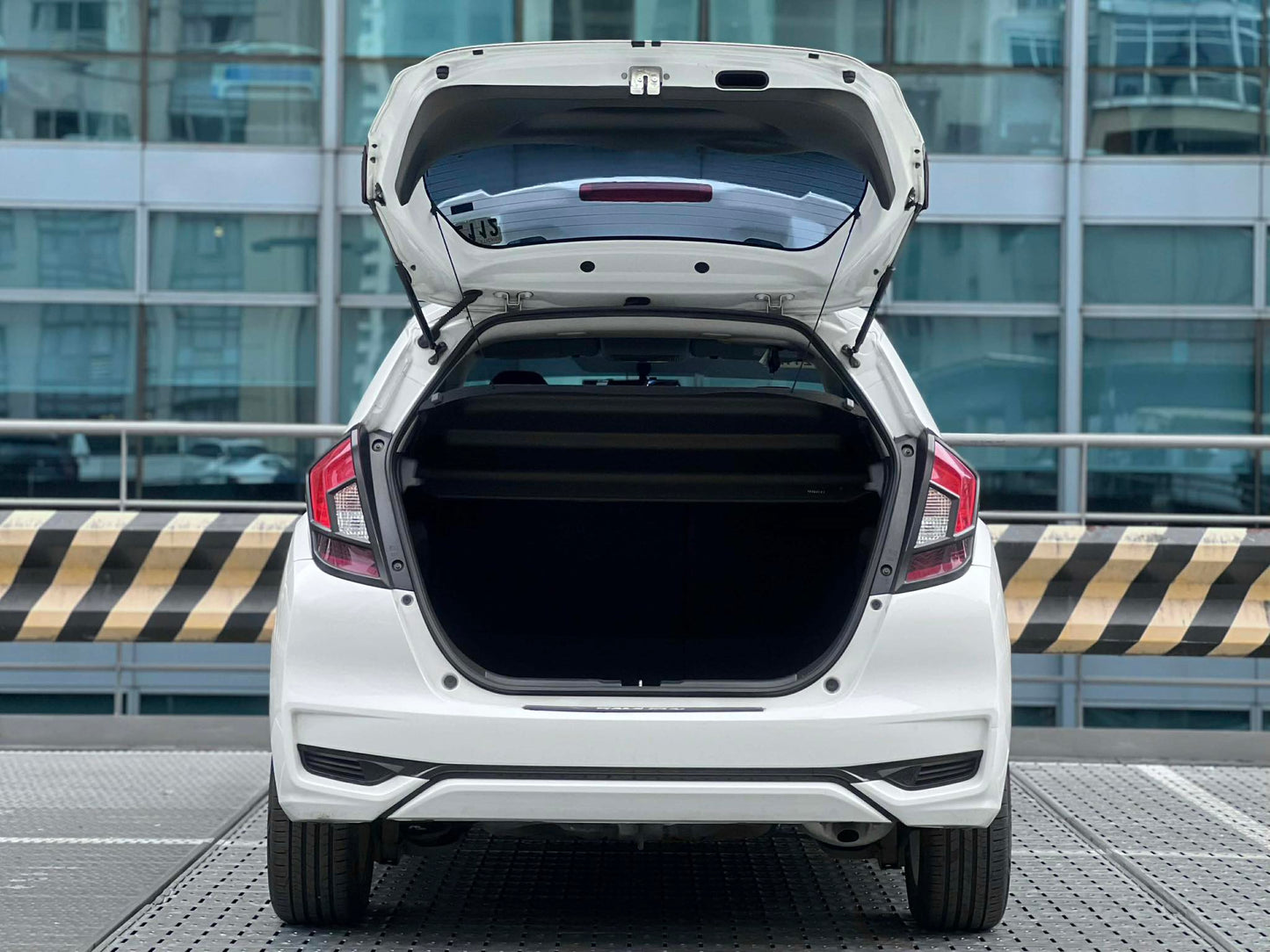 2020 Honda Jazz 1.5 VX navi CVT, Automatic, Gas