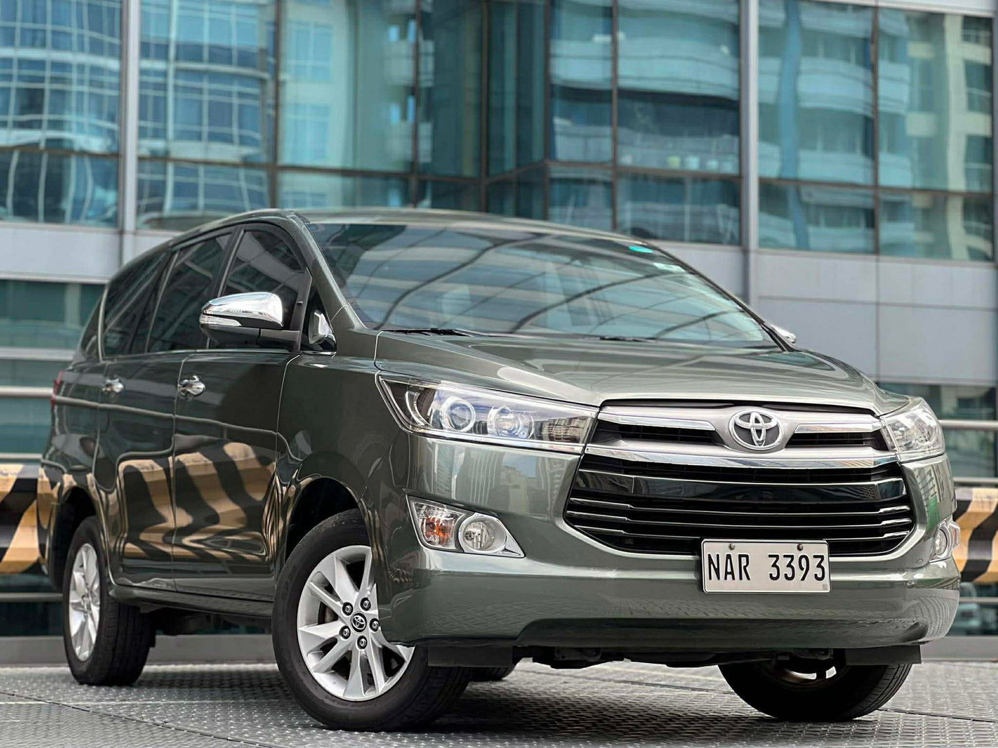 2017 Toyota Innova 2.8 V, Automatic, Diesel