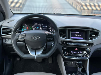 2019 Hyundai Ionic Hybid, Gls, Automatic