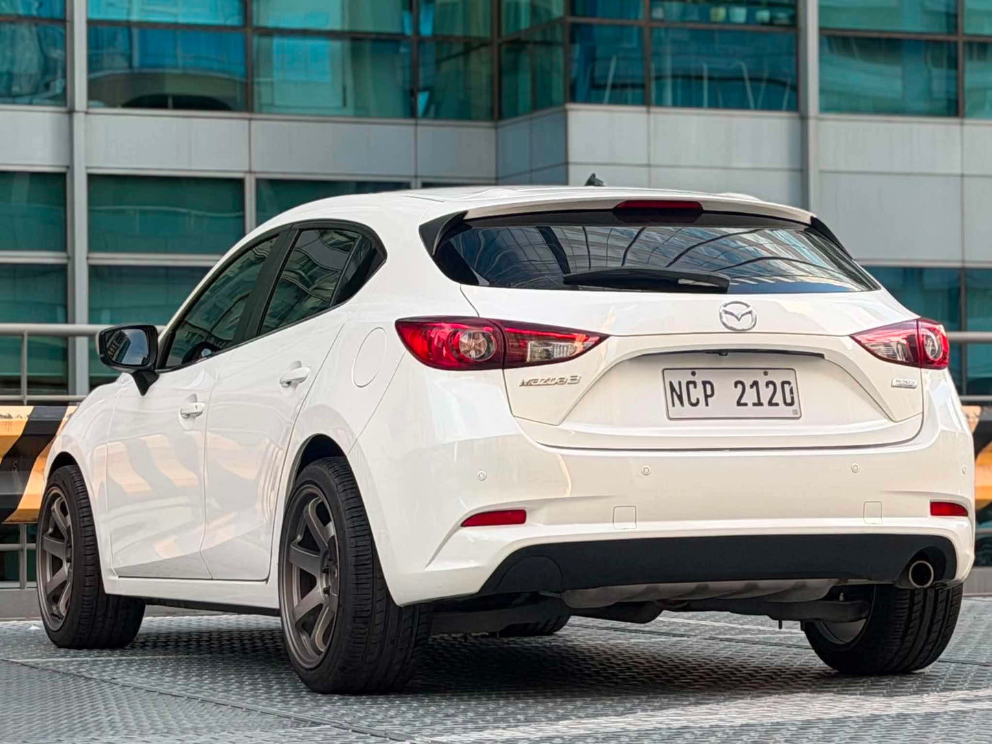 2017 Mazda 3 1.5 Hatchback, Automatic, Gas