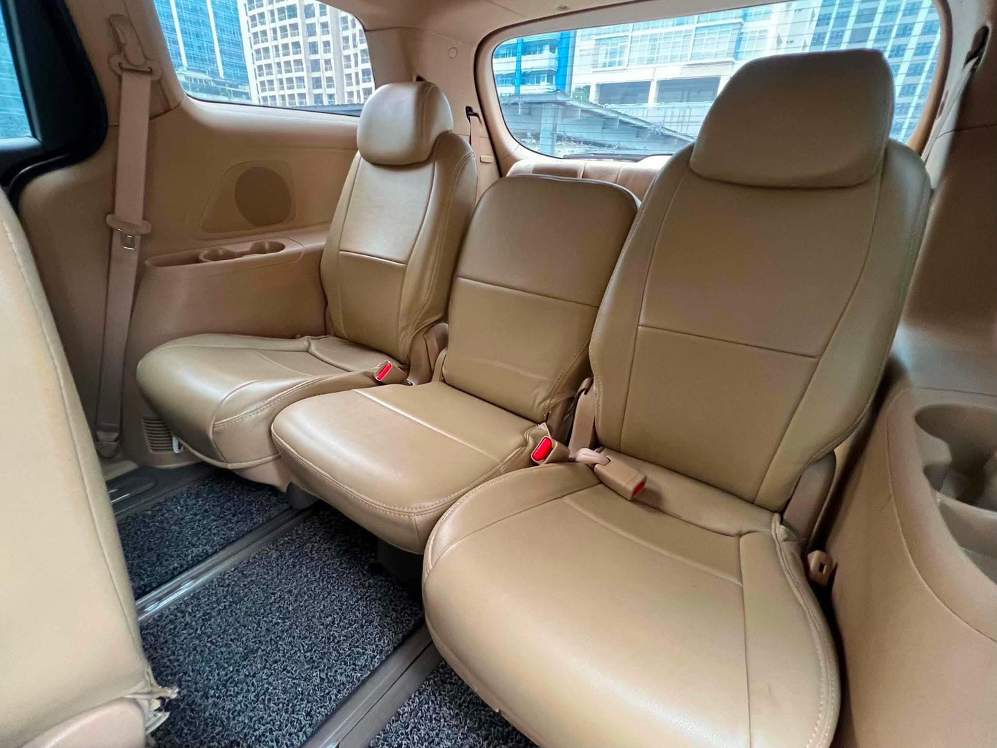 2016 Kia Carnival 2.2, Automatic, Diesel