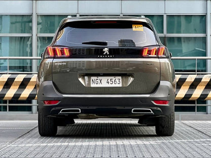 2022 Peugeot 5008 GT Gas Automatic,