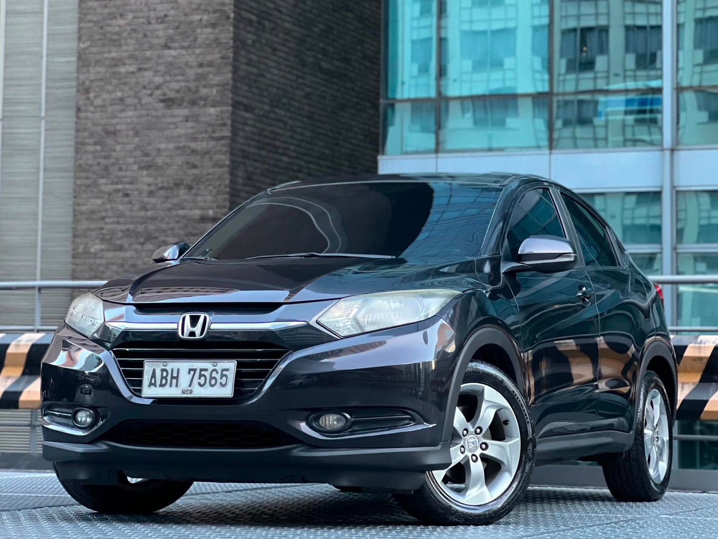 2015 Honda HRV 1.8 E, Automatic, Gas