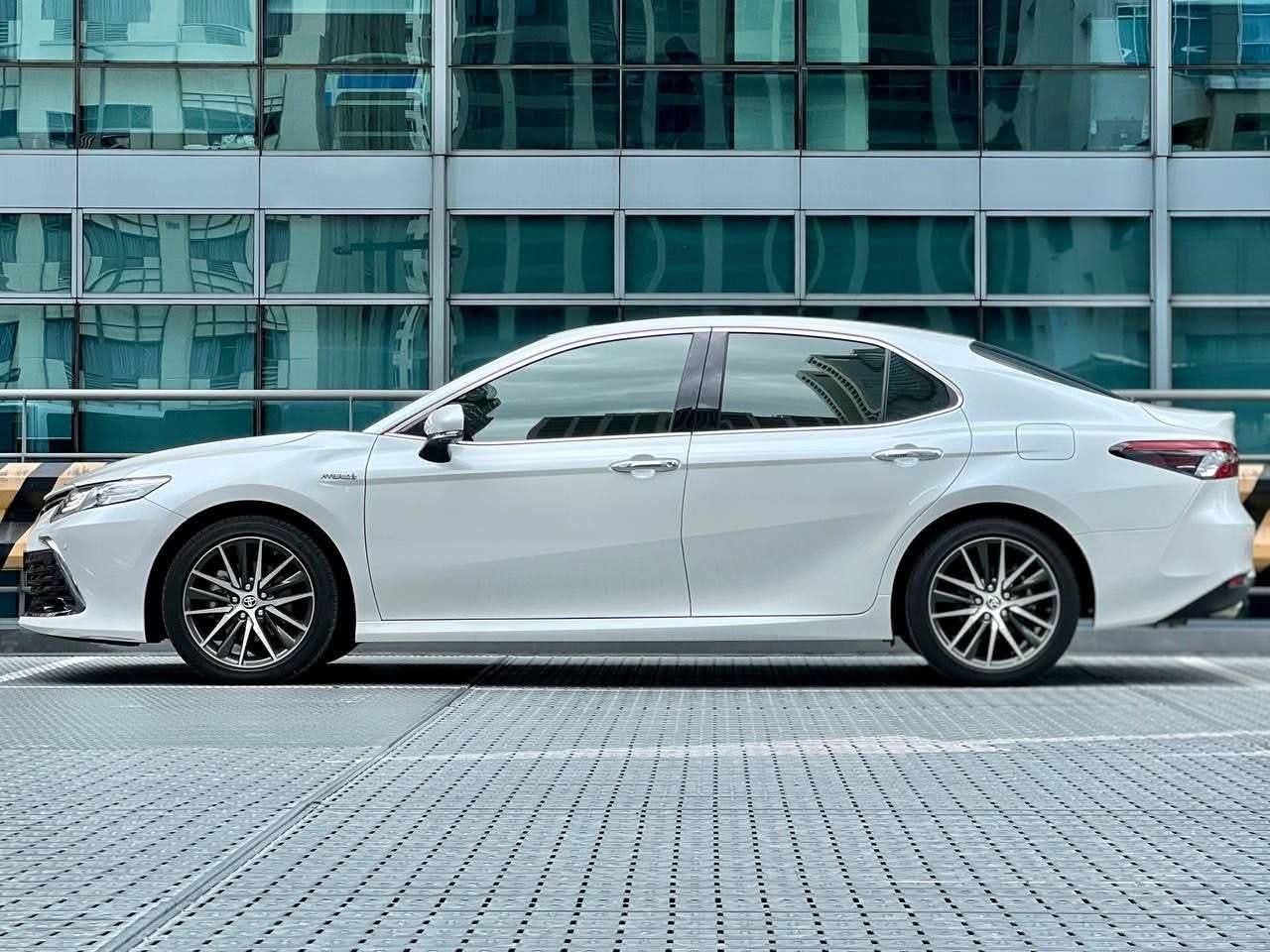 2025 Toyota Camry 2.5 HEV Hybrid, Automatic, Gas