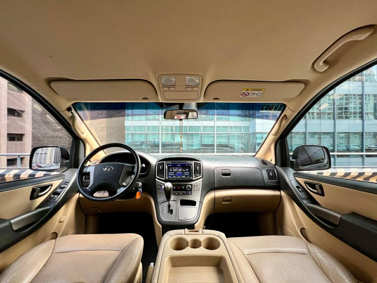 2020 Hyundai Starex 2.5 Gold, Automatic, Diesel