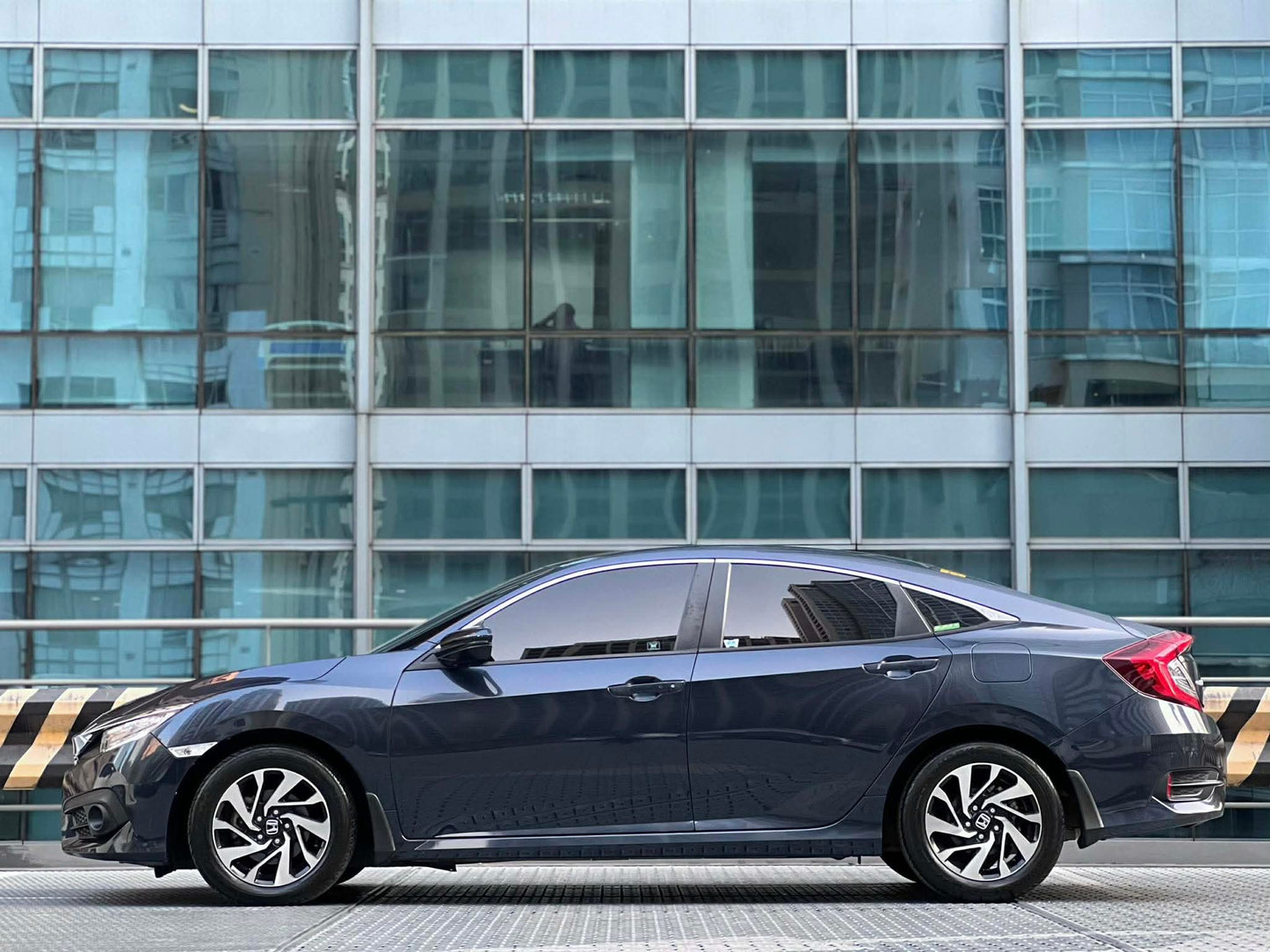 2016 Honda Civic 1.8 E, Automatic, Gas