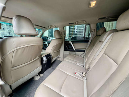 2011 Toyota Land Cruiser Prado VX 4.0 V6 4x4, Automatic, Gas