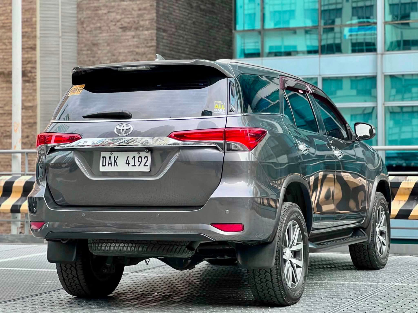 2018 Toyota Fortuner V 2.4, Automatic,  Diesel
