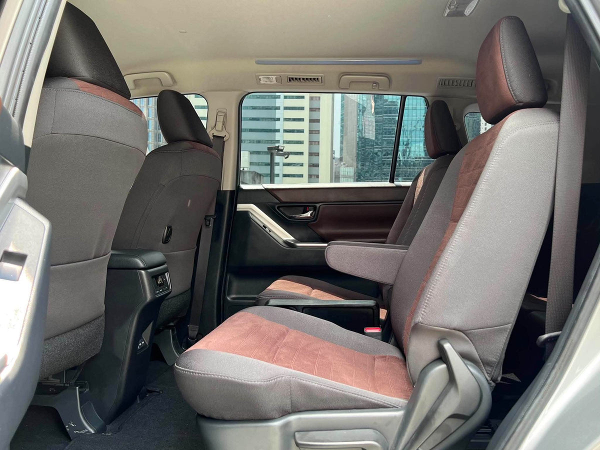 2023 Toyota Innova Zenix 2.0 V, Automatic, Gas