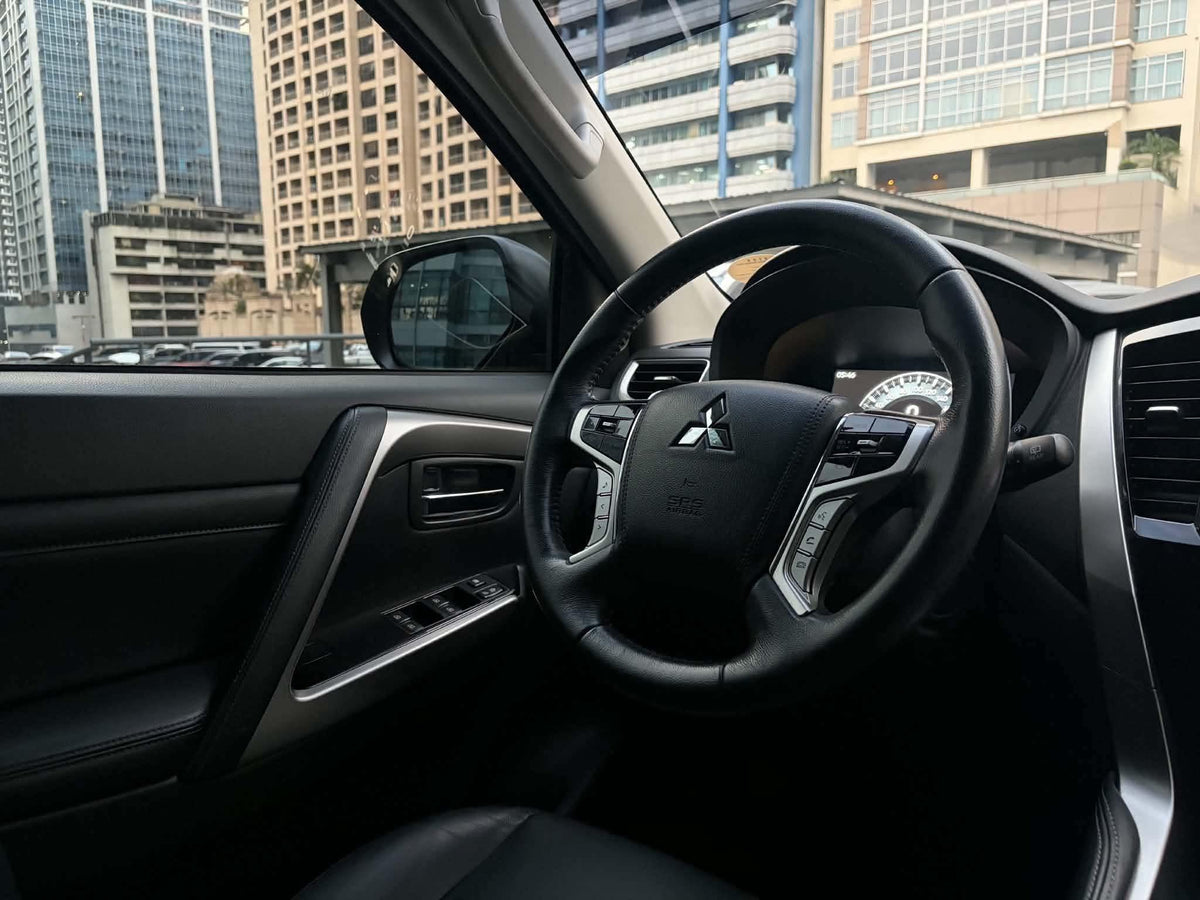 2021 Mitsubishi Montero 4x2 GT, Automatic, Diesel