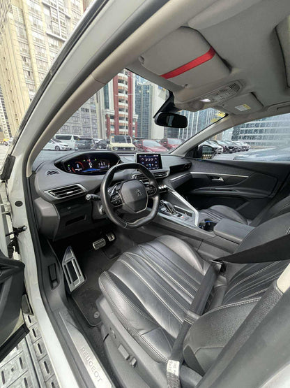 2020 Peugeot 5008, Automatic, Gas