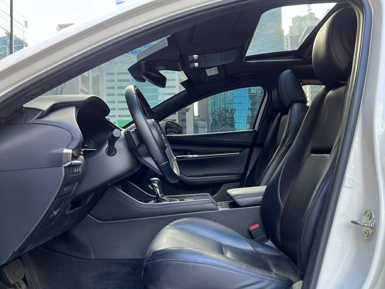 2023 Mazda 3 Hatchback Sport 2.0, Automatic, Gas
