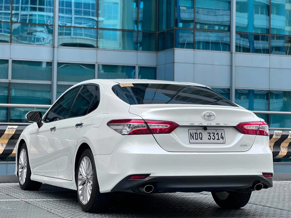 2019 Toyota Camry 2.5 V, Automatic, Gas