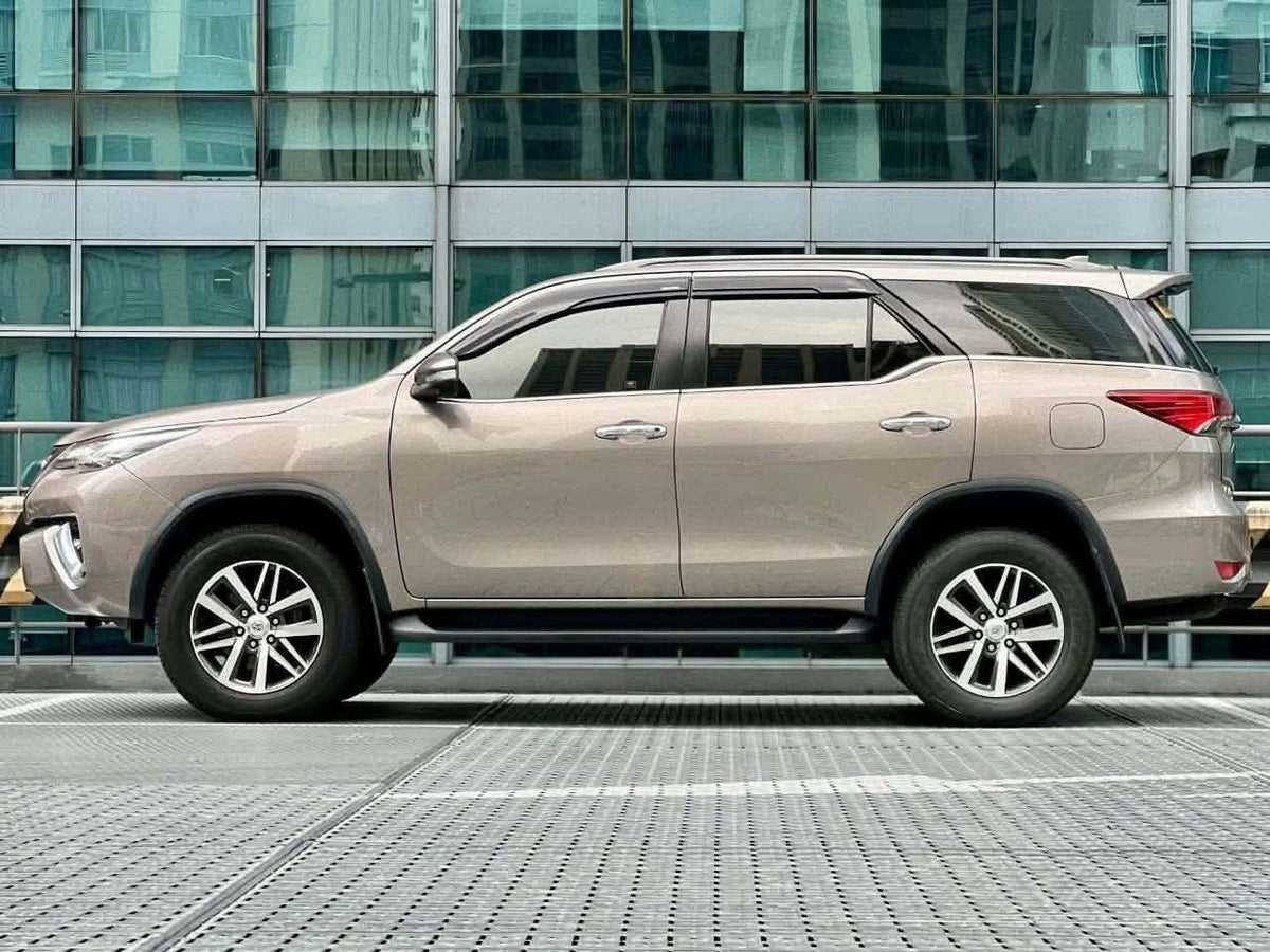 2016 Toyota Fortuner 4x2 V, Automatic, Diesel