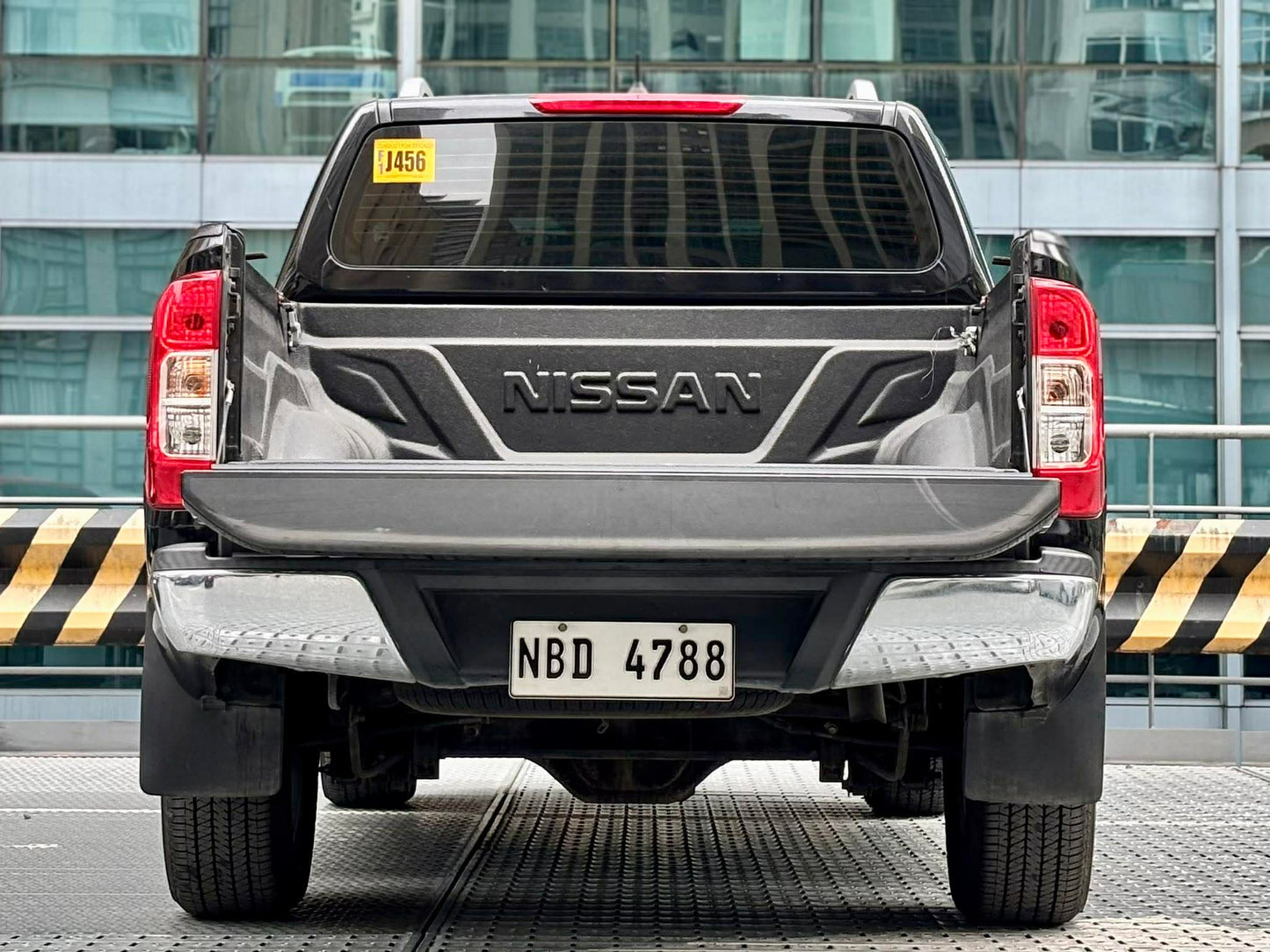 2019 Nissan Navara VL 4x4 2.5, Automatic, Diesel