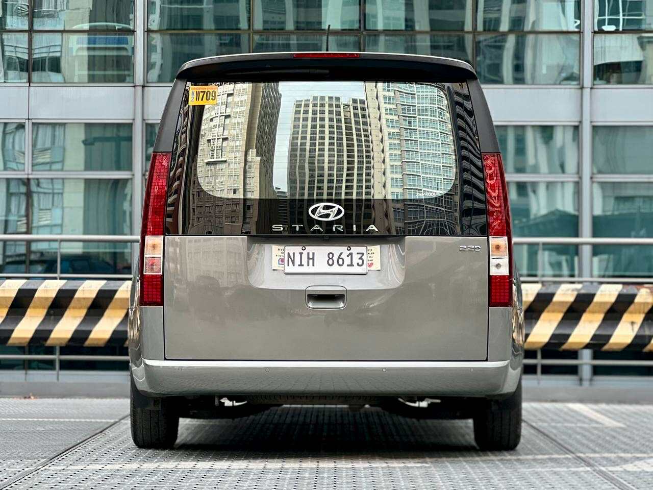 2023 Hyundai Staria 2.2 GLS, Automatic, Diesel