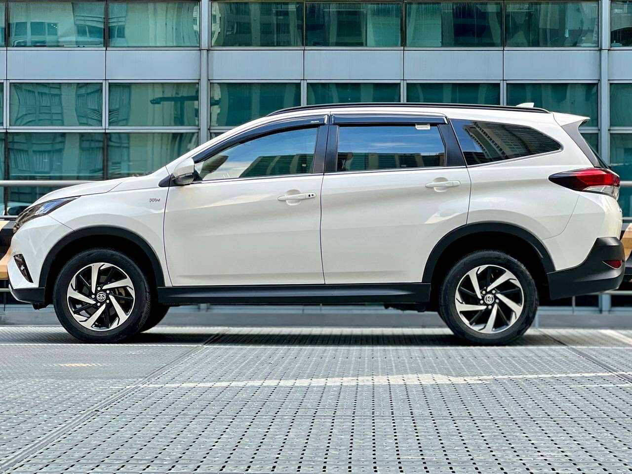 2019 Toyota Rush 1.5 G, Automatic, Gas